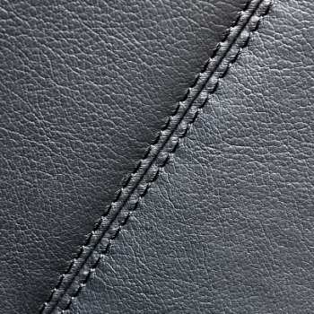 couture surpiqu&eacute;e